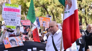 Julián LeBarón en una protesta en México.