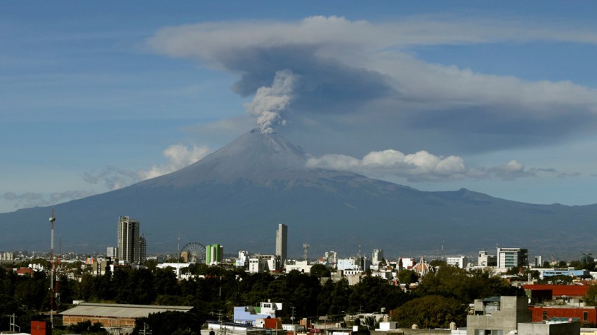 mexico-volcan-popocatepetl-9nov