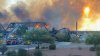 Descarrilamiento de tren en Arizona termina en incendio y colapso de un puente