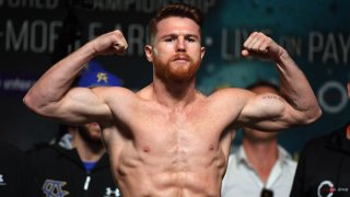 Saúl “Canelo” Álvarez en pesaje