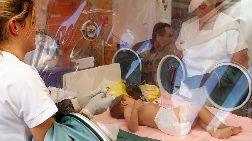 Inesperado: el virus que ayuda a curar el síndrome del “bebé burbuja”