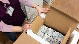 EEUU planea donar 80 millones de dosis de vacunas contra el COVID-19.