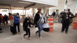 Inmigrantes repatriados a México desde EEUU