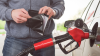Avanza proyecto de ley: California podría penalizar a las petroleras por los altos precios de la gasolina