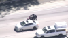 Policía detiene motociclista que provocó persecución en Los Ángeles