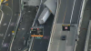 En video: camión queda atascado en túnel cerca de aeropuerto internacional
