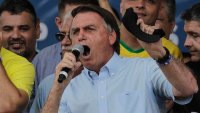 Bolsonaro regresa a Brasil para encabezar la oposición al gobierno de Lula da Silva