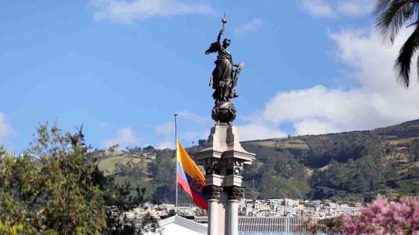 Los 4 asuntos por los que votarán los ecuatorianos el domingo