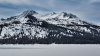 Rescatan a esquiador que pasa la noche en una montaña en Lake Tahoe