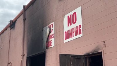Investigan incendio en tienda de segunda mano en Sacramento