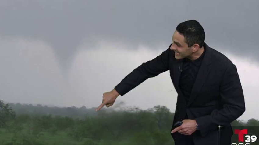 Se forma tornado frente a cámaras en vivo de Telemundo