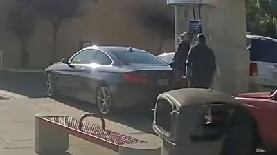 Hombre sorprende a ladrón que robó su auto tras rastrearlo con un Airtag de Apple