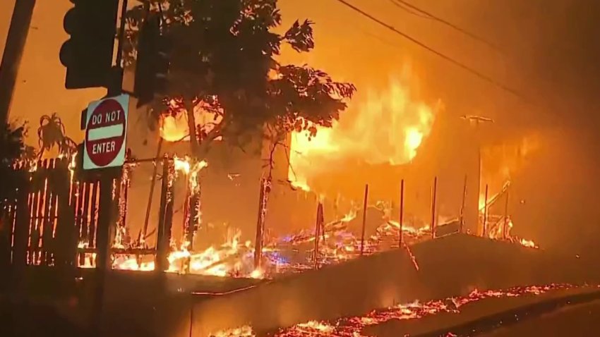 LLamas del incendio Palisades avanzan fuera de control