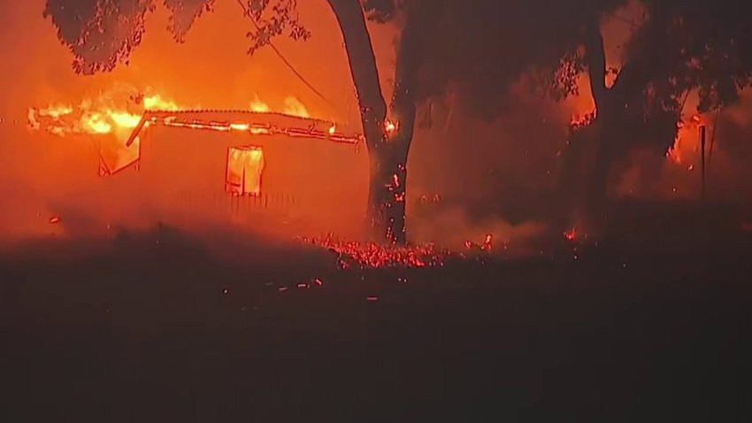Incendio Palisades amenaza más 13,000 estructuras
