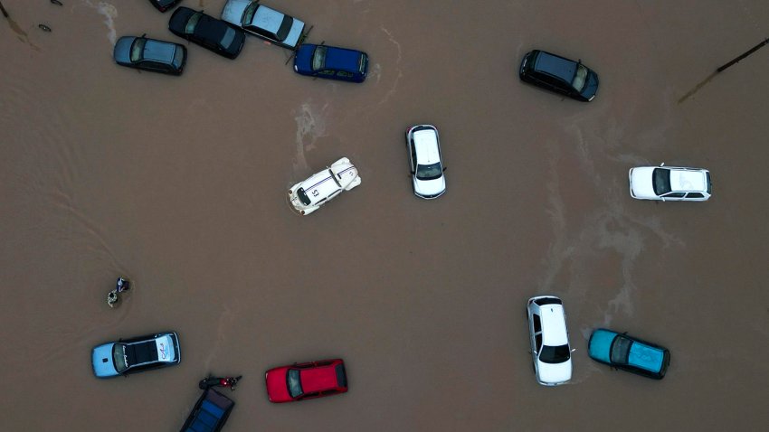 Suben a 137 los muertos por los temporales en el sur de Brasil