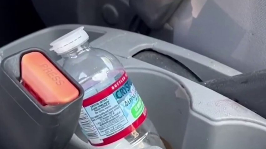 Te decimos qué artículos se dañan si los deja en el carro durante el verano