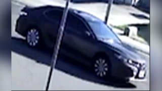 Buscan auto involucrado con tiroteo.