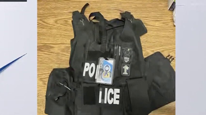 Se hacen pasar por agentes de ICE y terminan arrestados, según autoridades