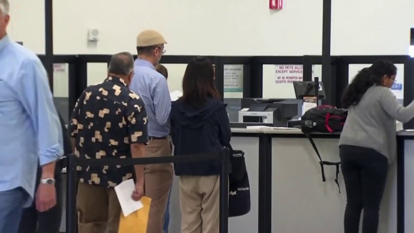 DMV hace cambios en sus horarios para trámites de Real ID