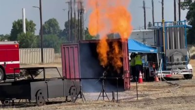 ¿Cuáles son los peligros de excavar en tu casa? Bomberos hicieron esta simulación