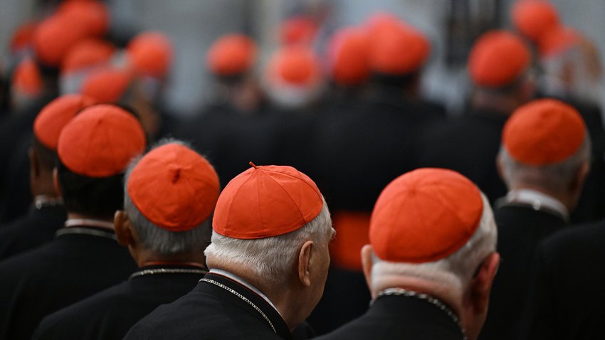 ROME, ITALY – APRIL 27: Cardinals pay tribute to the late Pope Francis during a vespers service at Santa Maria Maggiore Basilica on April 27, 2025 in Rome, Italy. Funeral rites for the late Pope Francis are held for nine days after his burial as he is mourned and celebrated by the faithful. During this time, the Vatican prepares for the process to elect a new Pope, known as the Conclave, which must begin within 15 to 20 days of the Pope’s death. (Photo by Eric Vandeville Vatican Pool – Corbis/Getty Images)