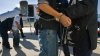 ¿Cómo buscar a un familiar detenido por ICE? Pueden pasar días sin saber de su paradero