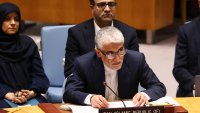 El Embajador Amir Saeid Iravani, Representante Permanente de Irán ante la ONU, habla durante una reunión del Consejo de Seguridad de las Naciones Unidas sobre las amenazas a la paz y la seguridad internacionales en la sede de las Naciones Unidas el 22 de junio de 2025 en Nueva York.