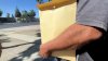 Aprueban limitar ayuda legal a inmigrantes en proceso de deportación en California