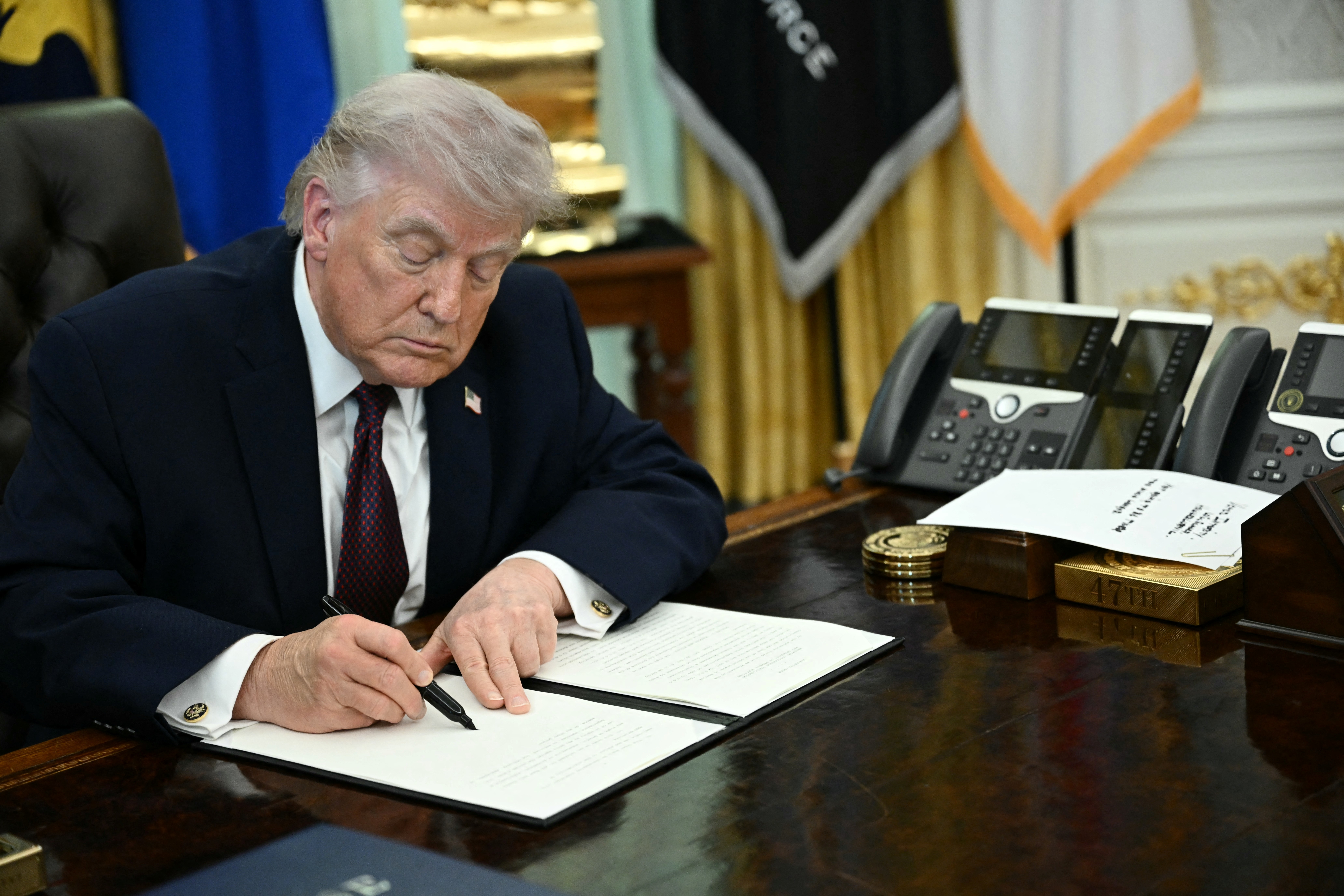 Por decreto, Trump ordena la creación de un registro nacional de votantes