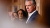 Newsom amenaza con retirar fondos a condados por no usar programa de salud mental