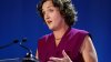 Quién es Katie Porter, la excongresista de la pizarra blanca que busca gobernar California